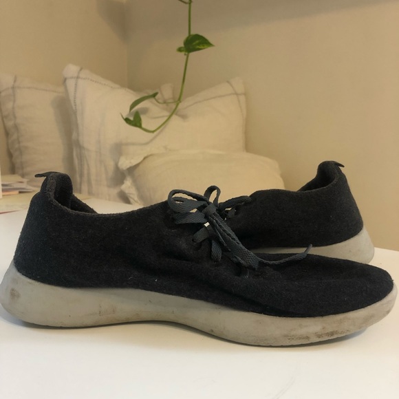 All Birds sneakers - Picture 1 of 4